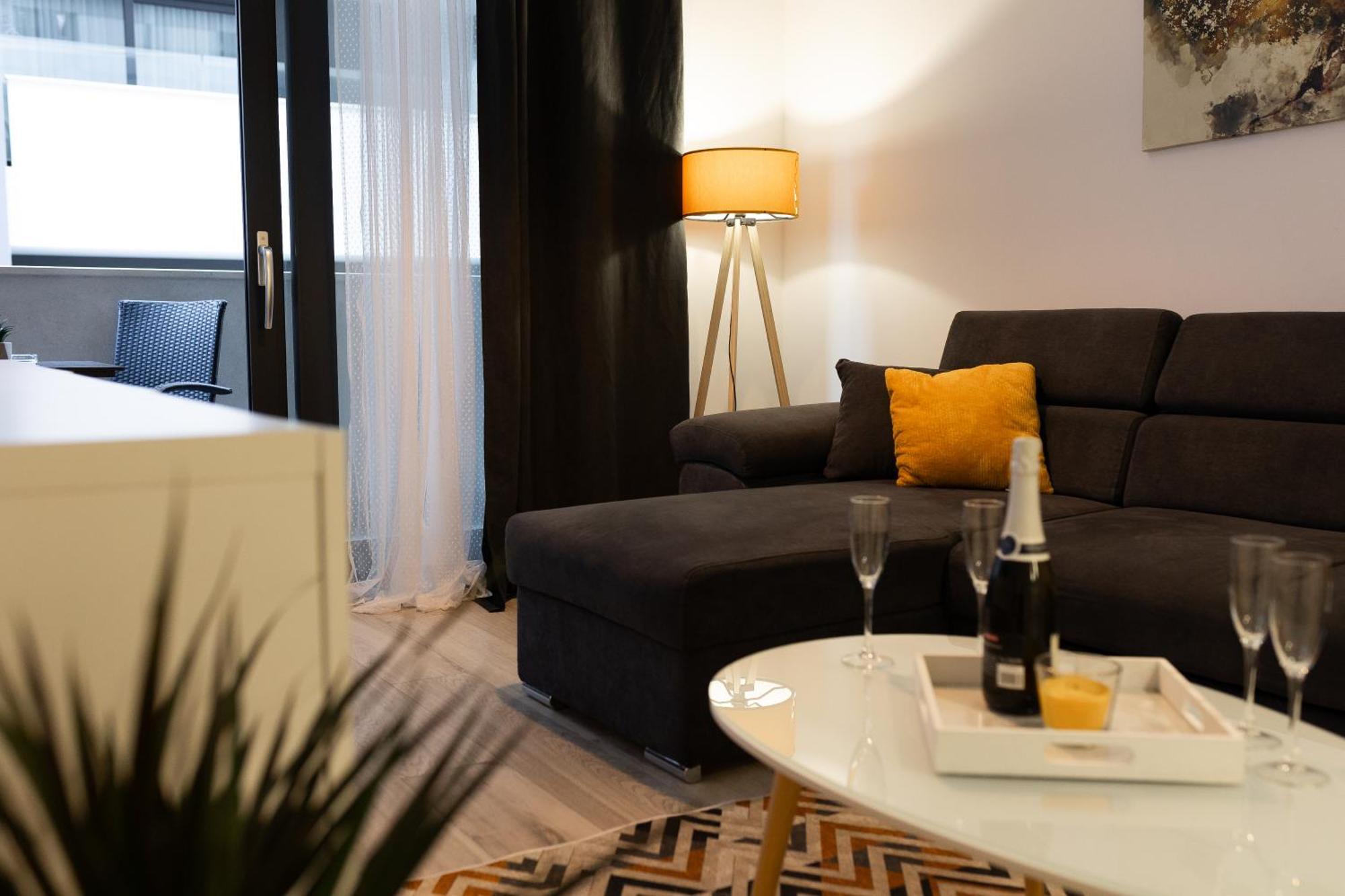 Apartment Ro-Ma City Center ดูบรอฟนิก ภายนอก รูปภาพ